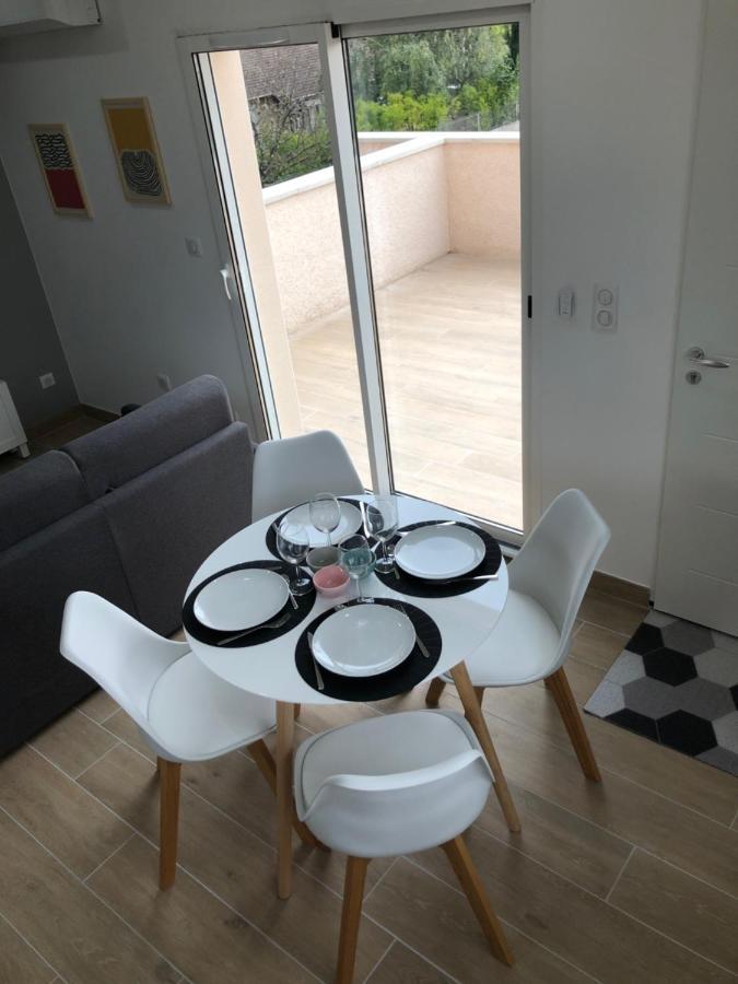 La Parenthese Balneo T2 Cosy De 40M² Avec Terrasse Leilighet Ternay  Eksteriør bilde