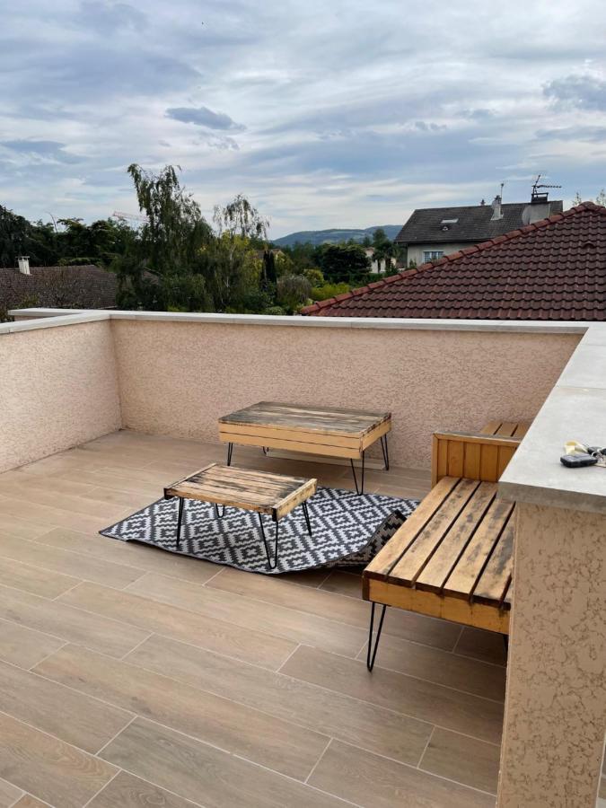 La Parenthese Balneo T2 Cosy De 40M² Avec Terrasse Leilighet Ternay  Eksteriør bilde