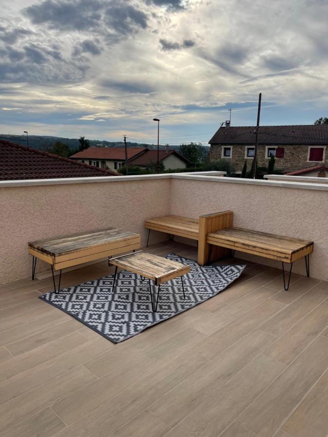 La Parenthese Balneo T2 Cosy De 40M² Avec Terrasse Leilighet Ternay  Eksteriør bilde